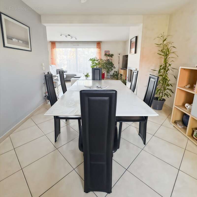 Maison à VITRY-SUR-SEINE