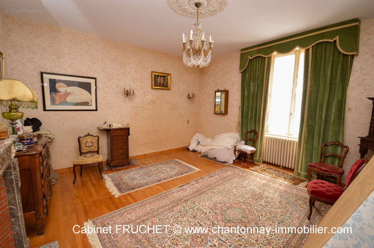 Maison à LA CHATAIGNERAIE