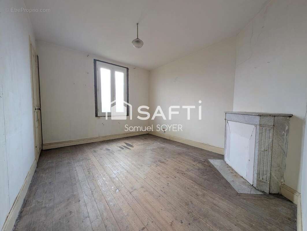 Photo 2 - Maison à CHAUNY