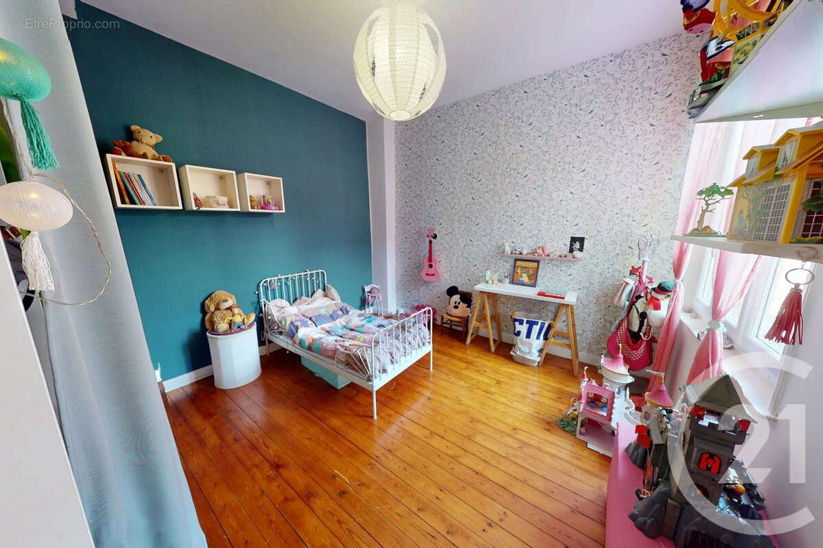 Maison à SAINT-QUENTIN