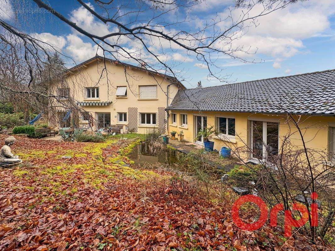 Exceptionnelle maison familiale avec grand potentiel – Habitable immédiatement ! - photo 24