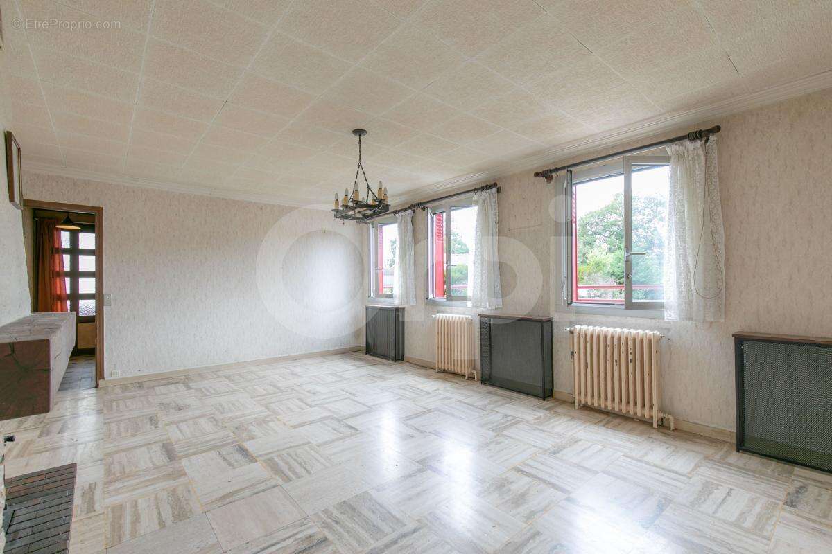 Maison à BOISSY-SAINT-LEGER