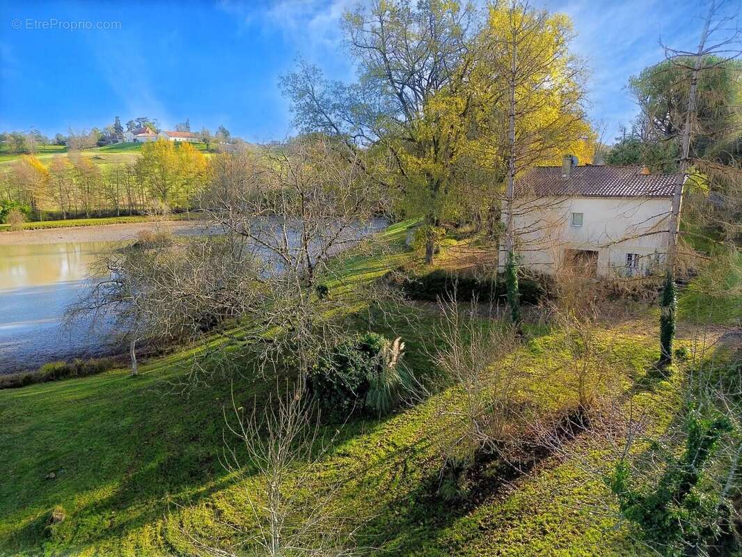 Maison à SAUSSIGNAC