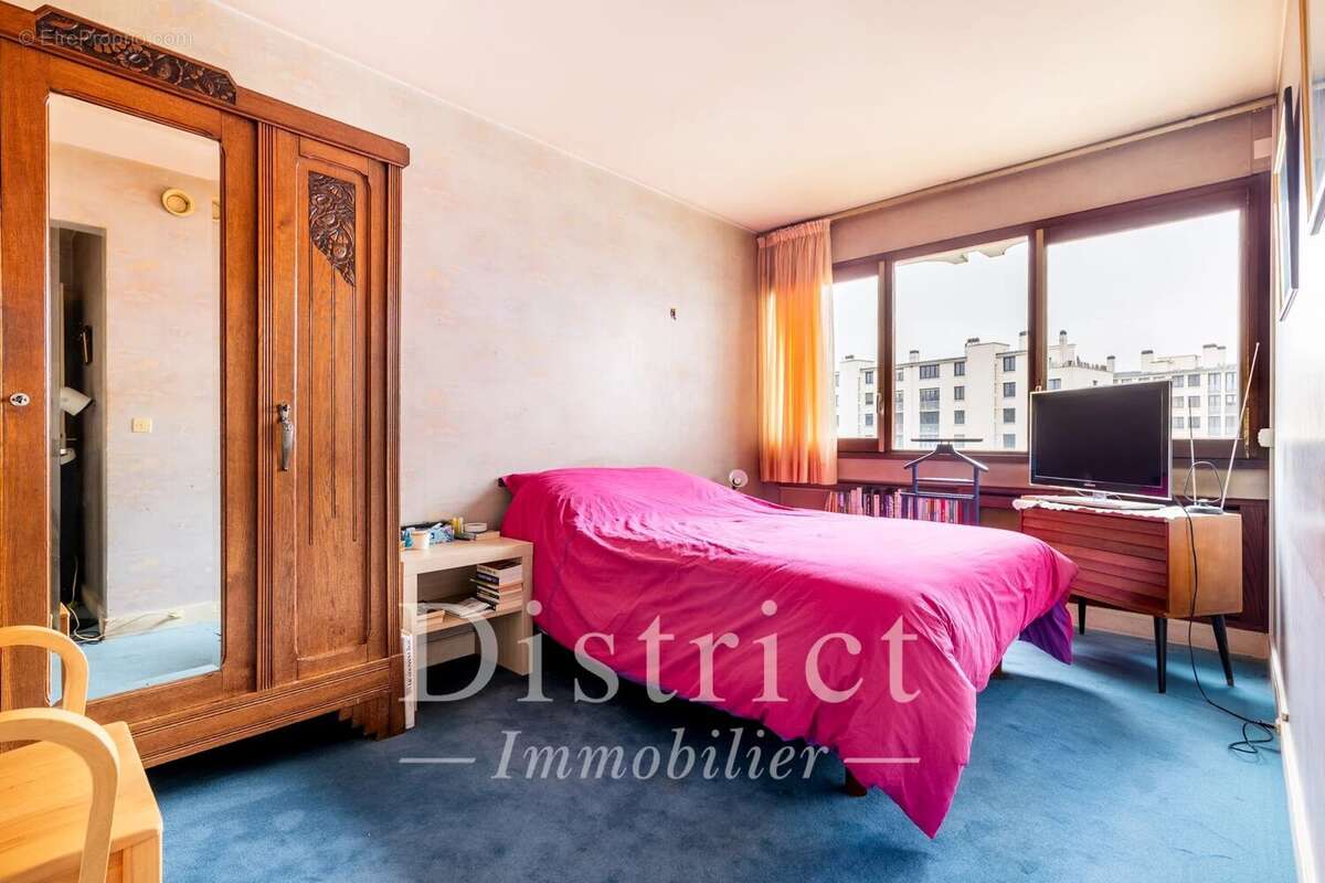 Appartement à PARIS-15E