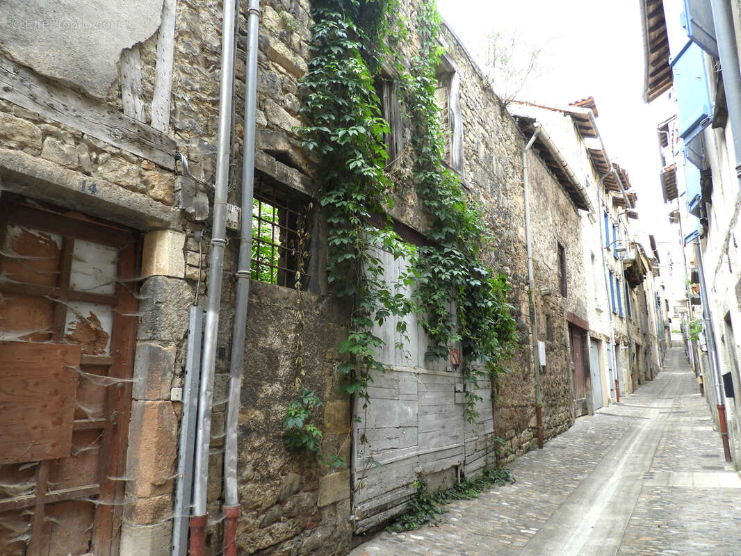 Appartement à VILLEFRANCHE-DE-ROUERGUE
