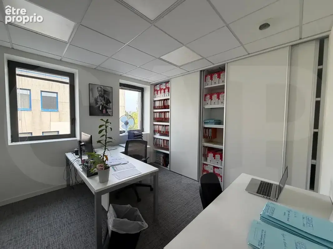 Commerce 1 827 m² à vendre à Cesson-Sevigne (35510) - photo 5
