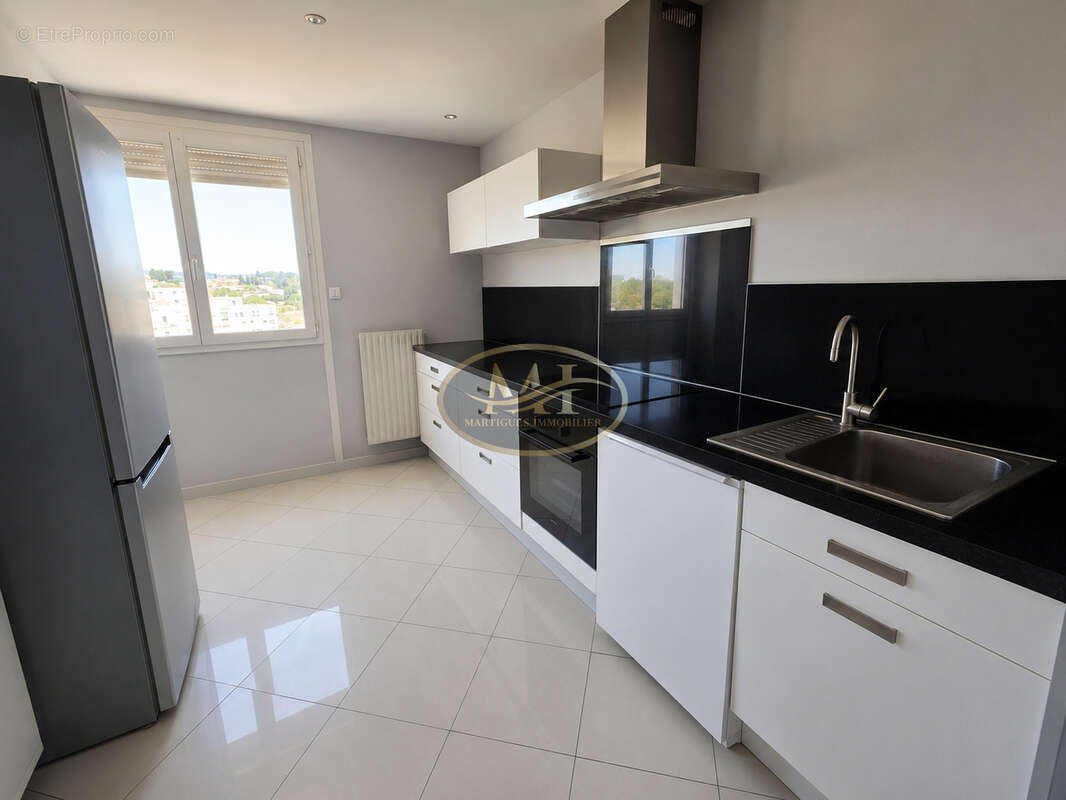 Appartement à PORT-DE-BOUC