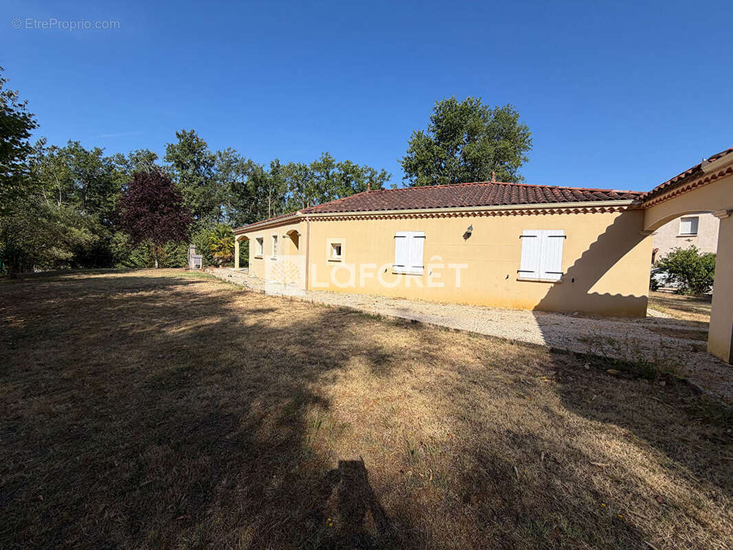Gourdon proche centre maison Plain pied 4 pièce(s) 123 m2 - photo 14