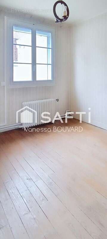 Photo 8 - Maison à COMPIEGNE