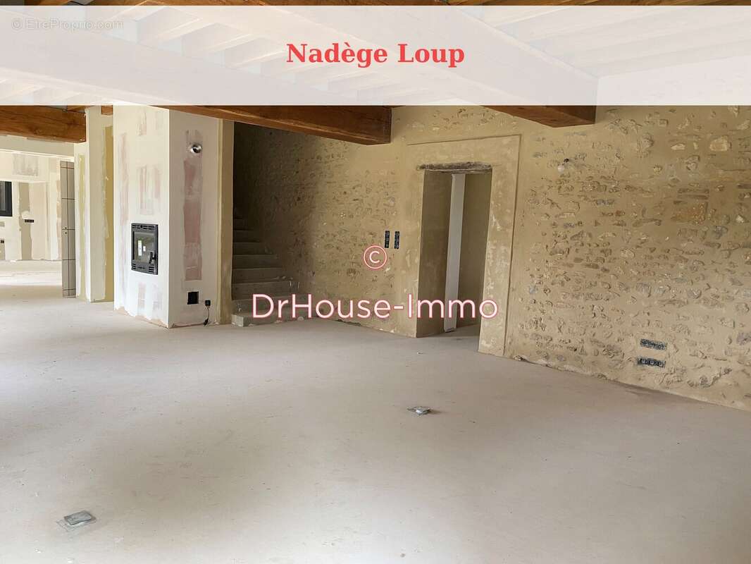 Maison 310 m² à Sainte-Colombe-Sur-Loing  - photo 33