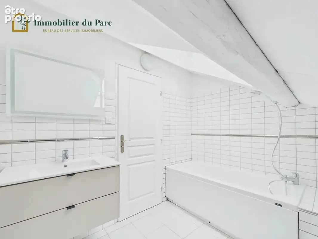 Appartement T2 Belfort hyper-centre – Rénové, DPE C, cachet, cave - photo 10