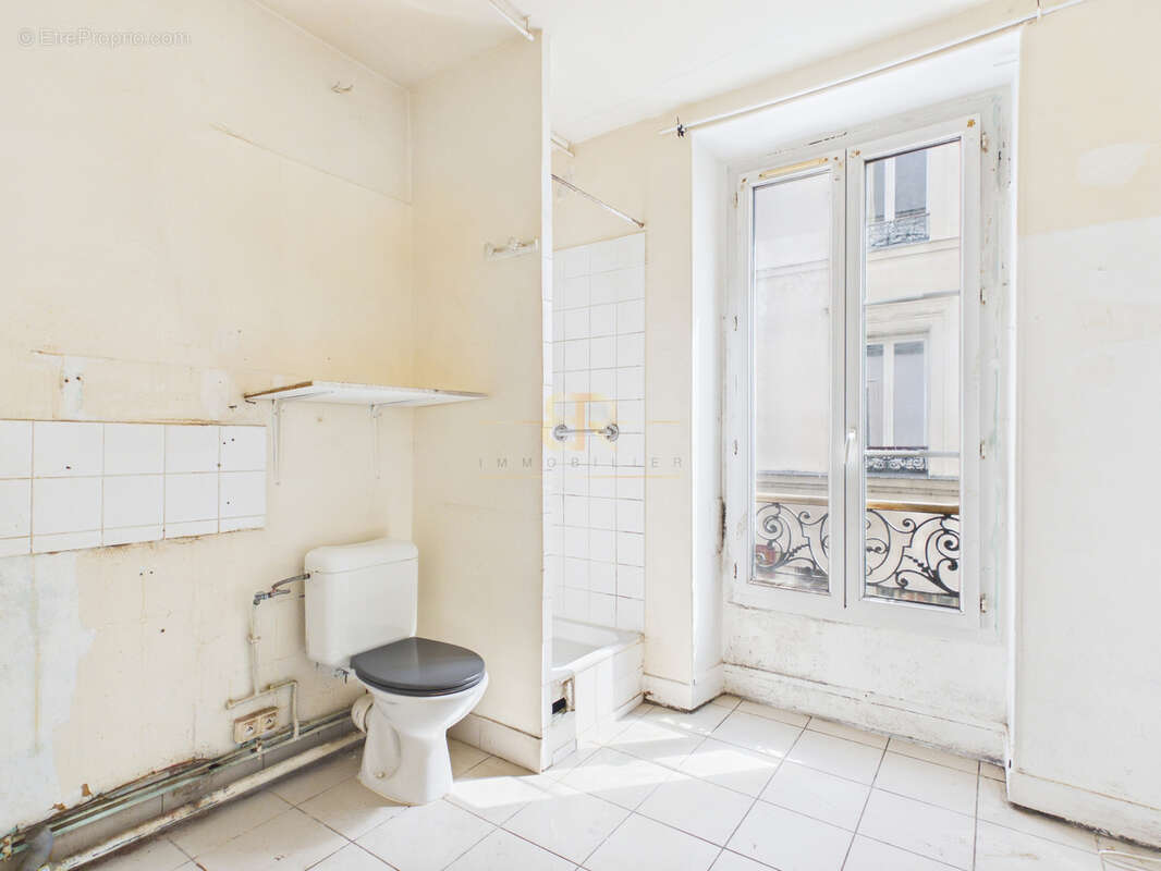 Appartement à PARIS-10E