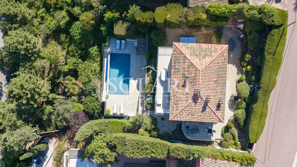 Maison à THEOULE-SUR-MER