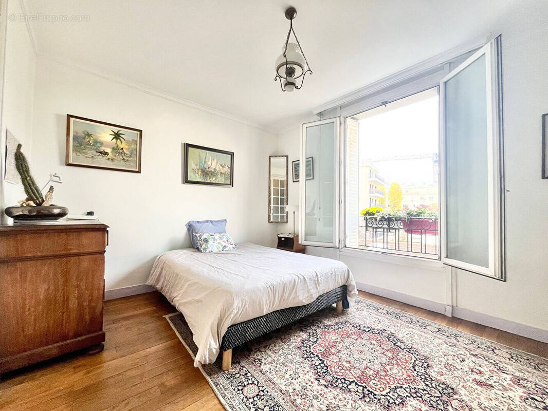 Appartement à BOULOGNE-BILLANCOURT