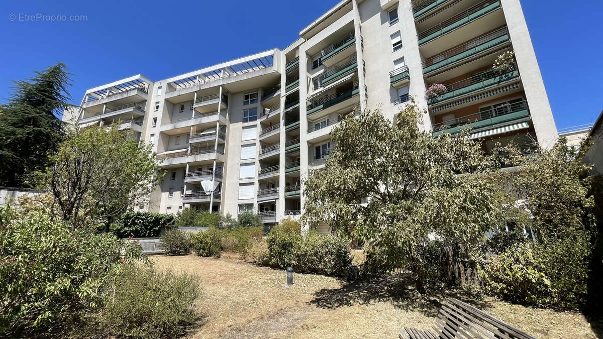 Appartement à VILLEURBANNE