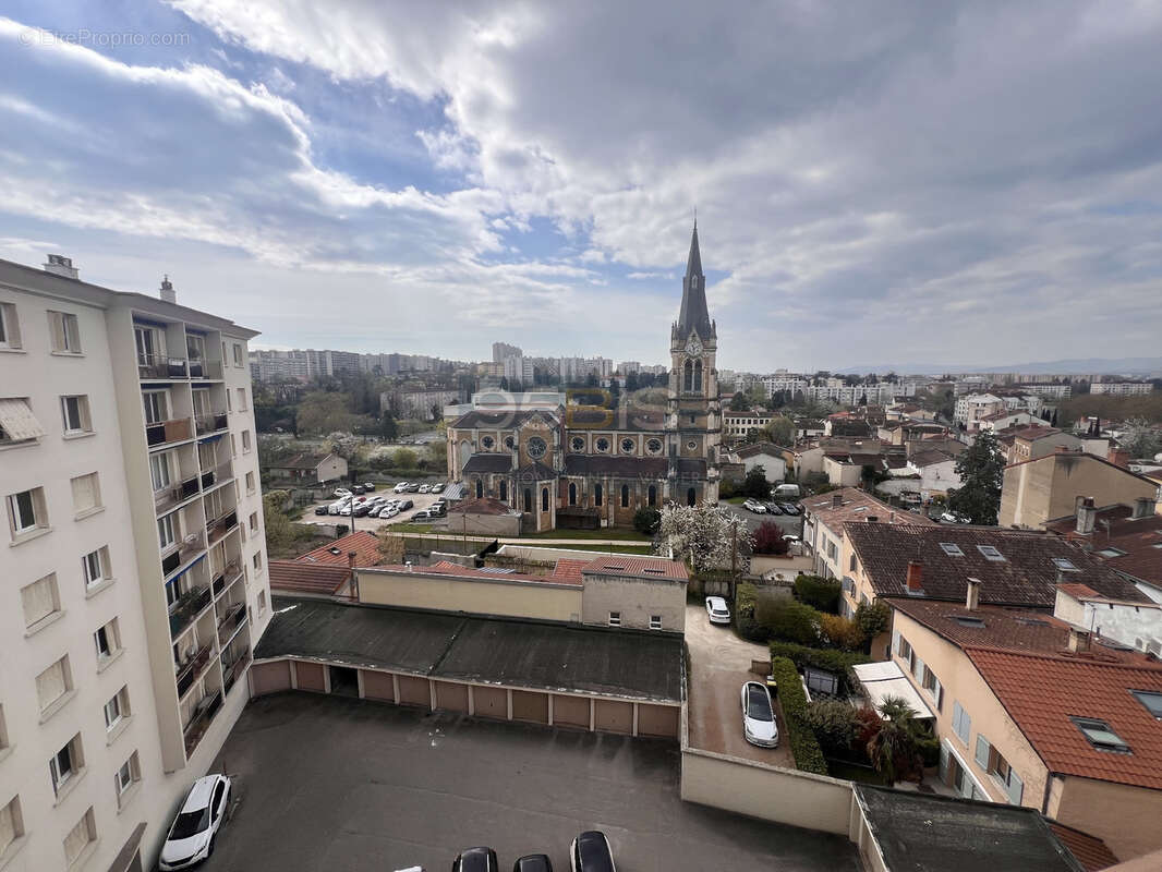 Appartement à CALUIRE-ET-CUIRE