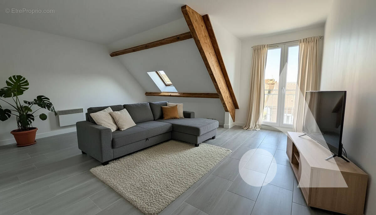 Appartement à CORBEIL-ESSONNES