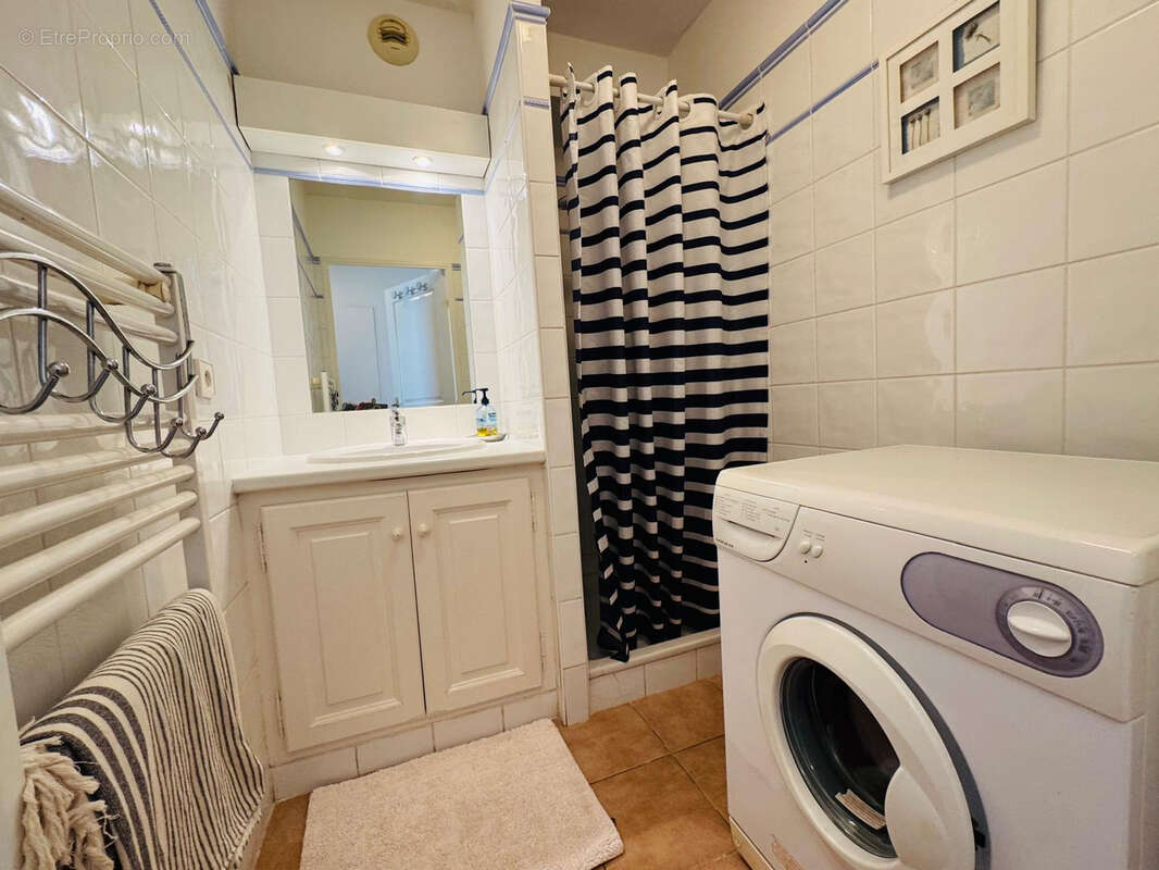 Appartement à GRIMAUD