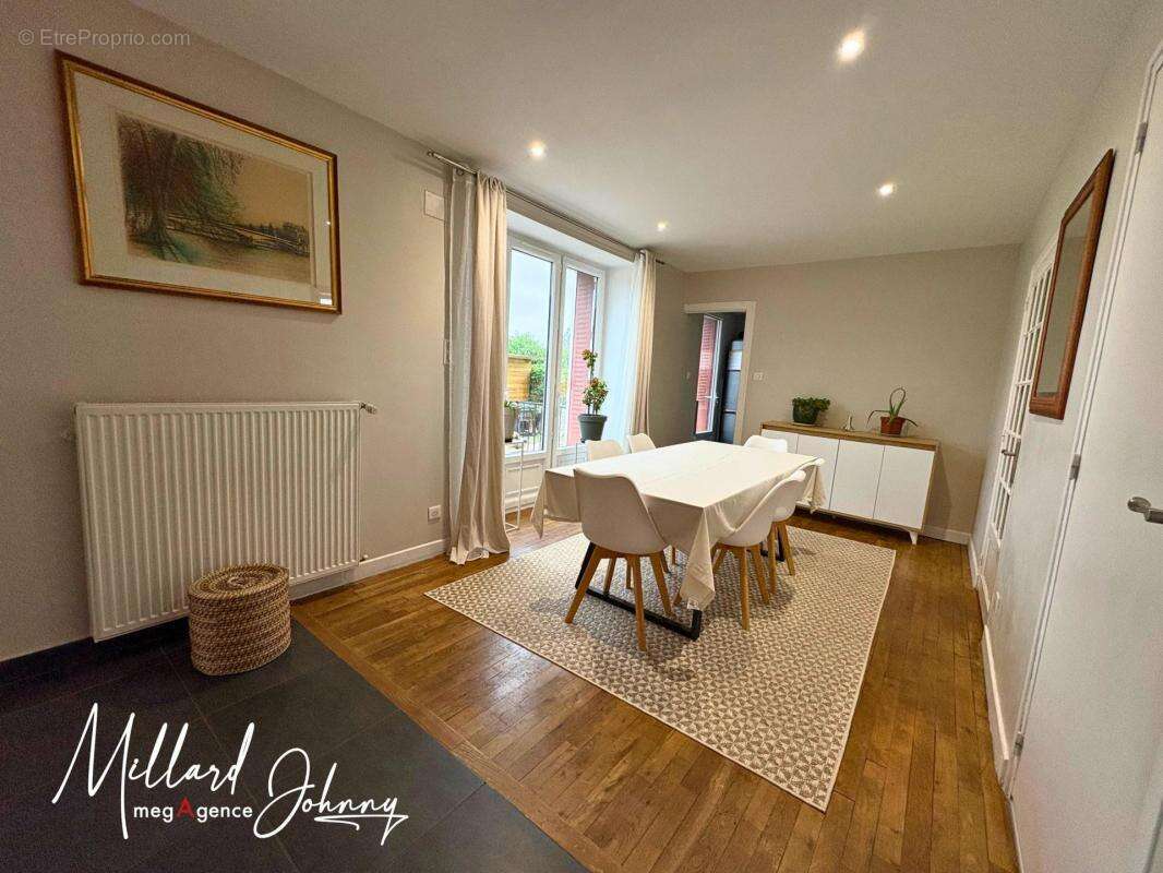 Maison à SAINT-VALLIER