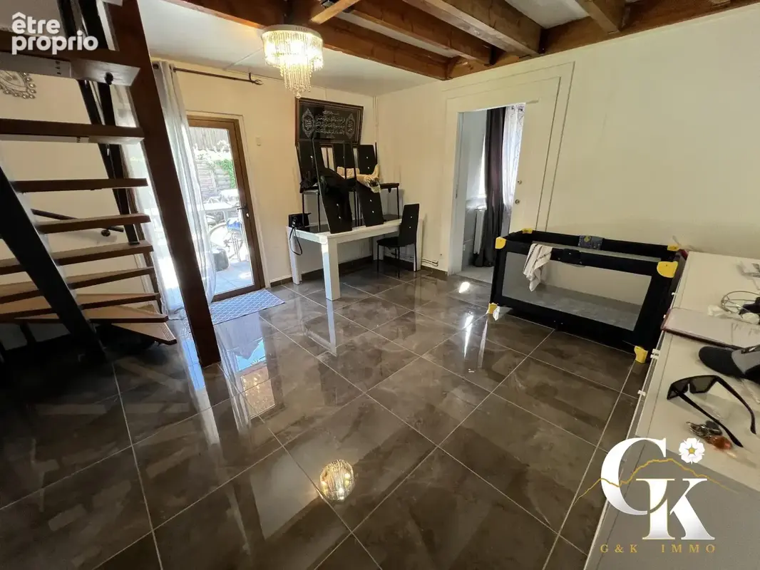 Maison 5 pièces 89 m² à vendre à Saint-Martin-D'heres (38400) - photo 3