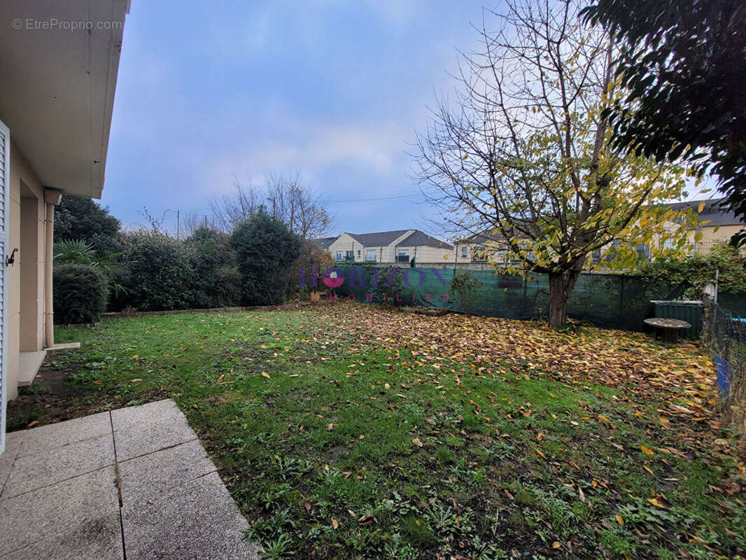 Appartement à PERSAN