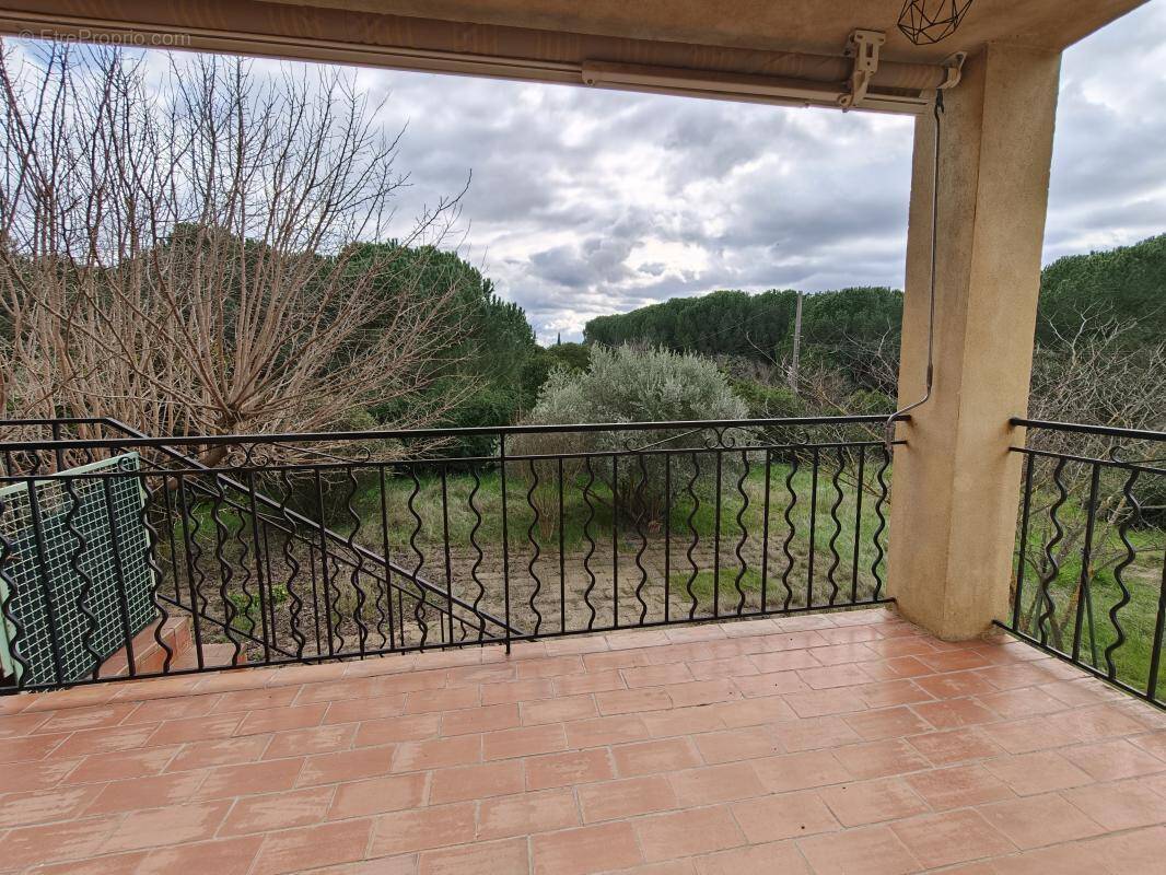 Maison à BAGNOLS-SUR-CEZE