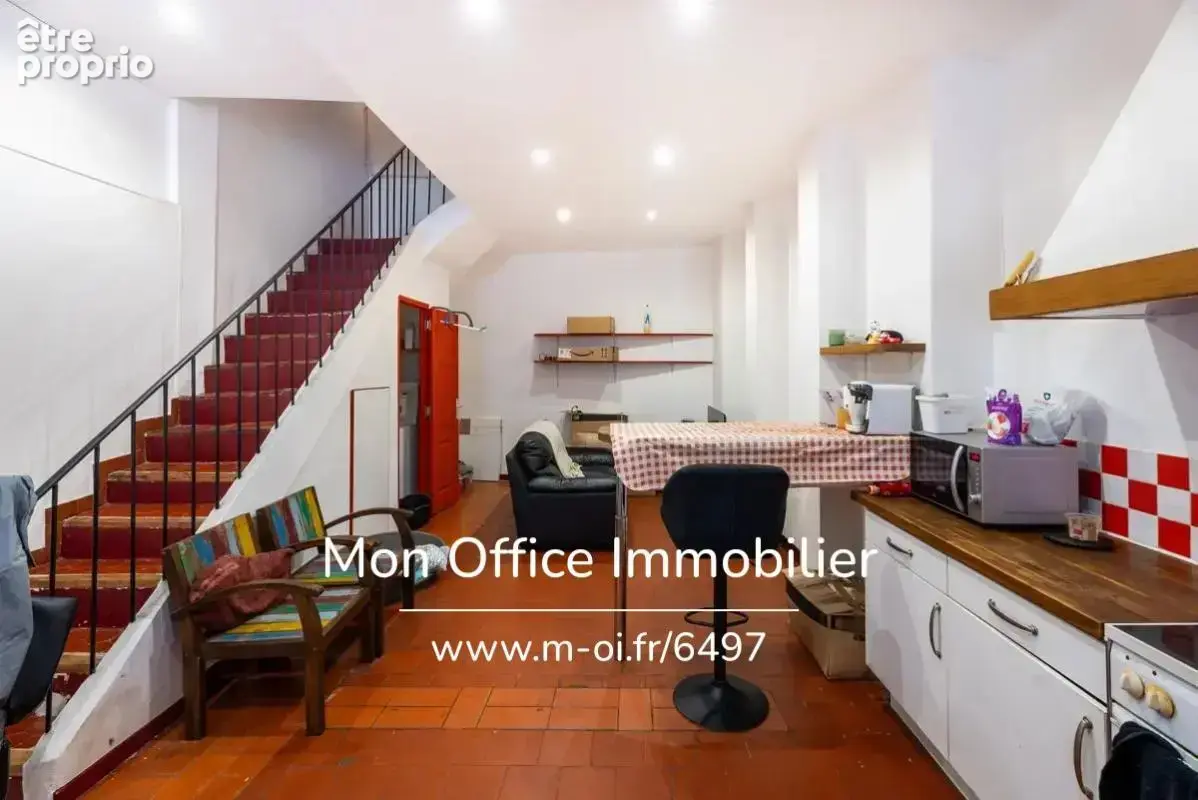 Appartement à MARSEILLE-2E
