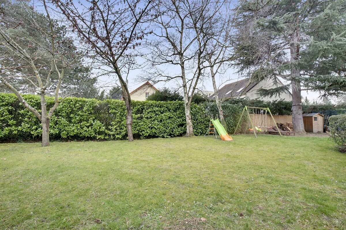 Maison à LE VESINET