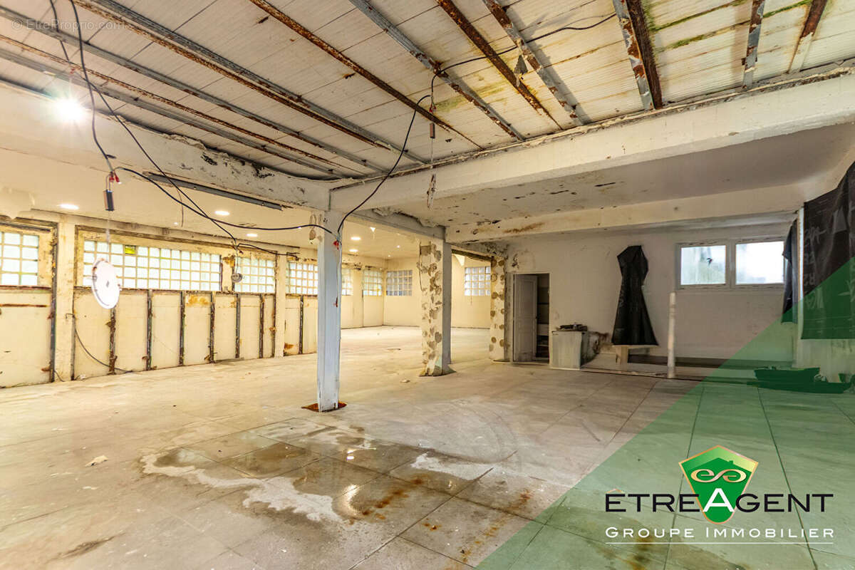 Commerce à MONTMORENCY