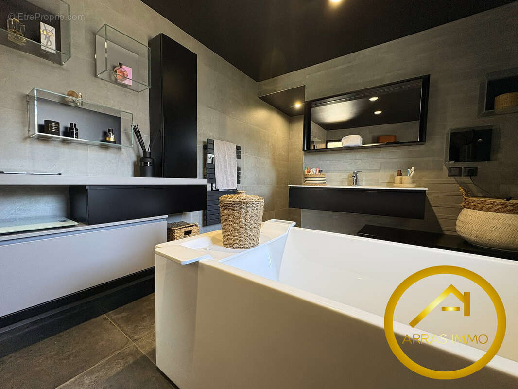 Maison à ROCLINCOURT