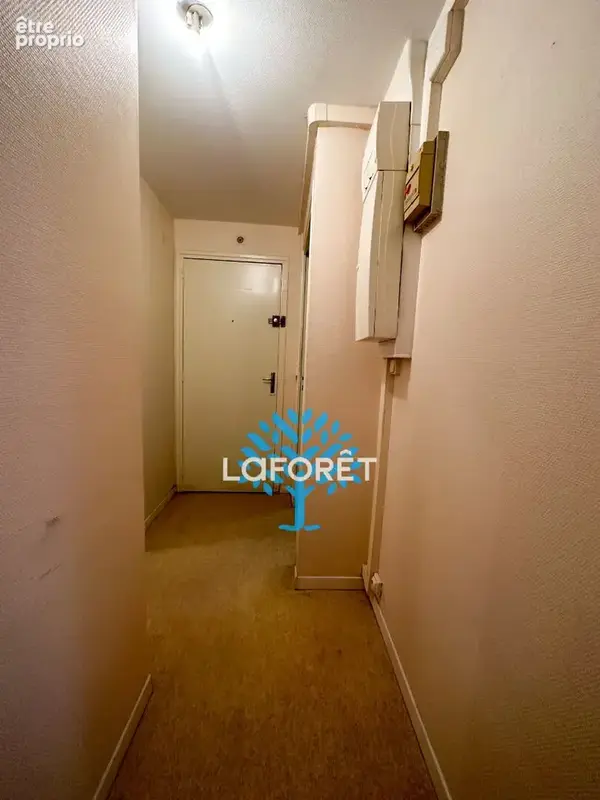 Appartement Aurillac 2 pièce(s) 45 m2 + Comble - Centre ville - photo 4
