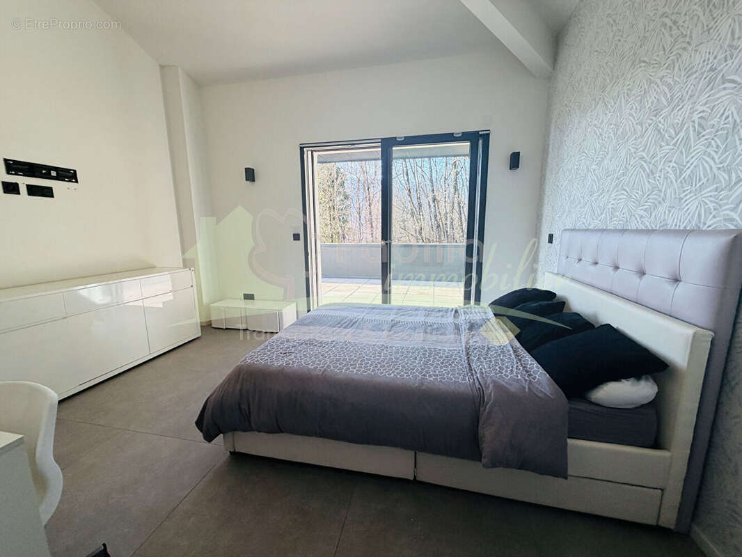 Maison à THYEZ