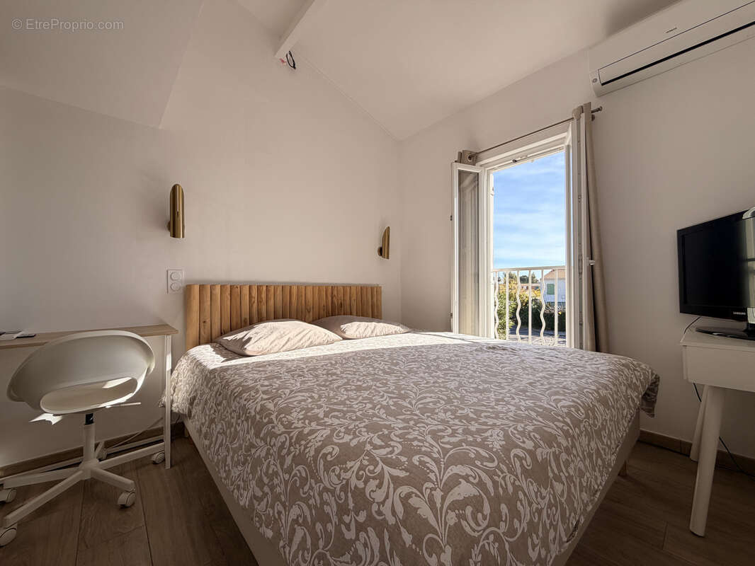 Maison à LA LONDE-LES-MAURES