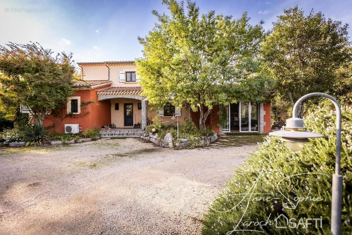 Photo 2 - Maison à RUOMS