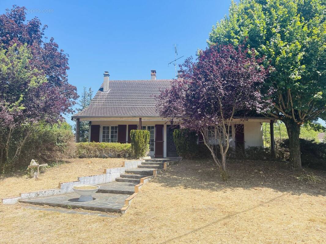 Maison à FERRIERES-EN-GATINAIS