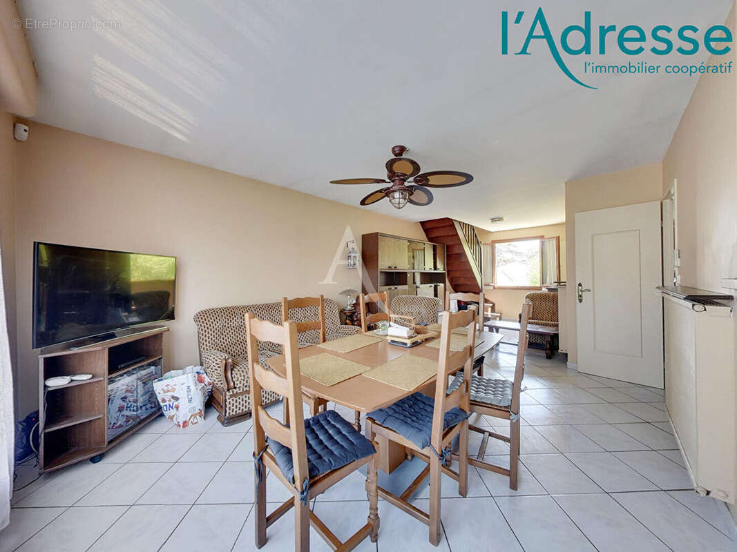 Maison Neuilly Sur Marne 6 pièces DE 140M²  !!! - photo 2