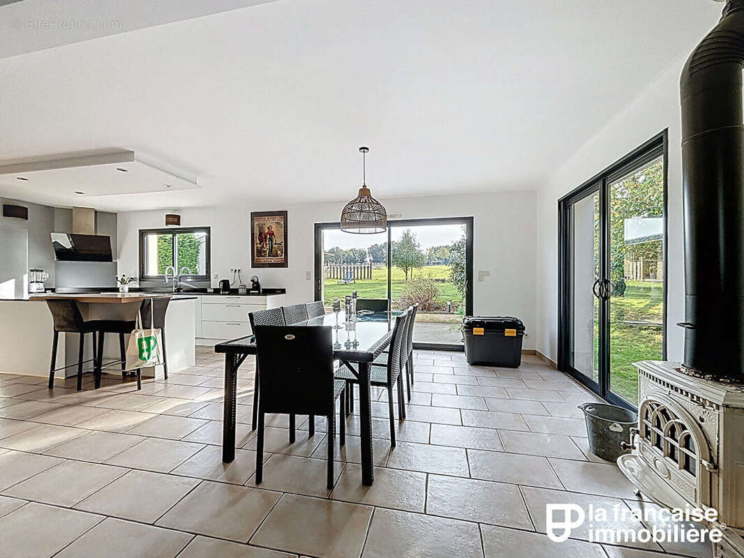 Maison à SAINT-JUST