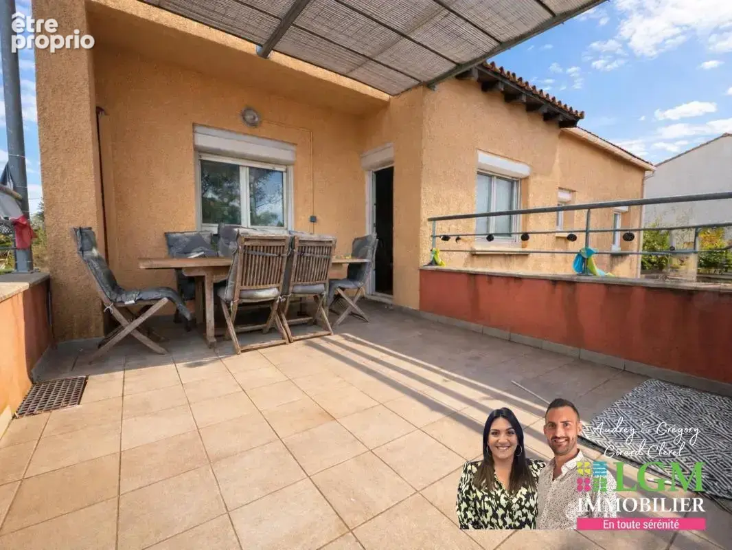 Maison familiale 2 grands appartements, grande terrasse et terrain divisible de 927 m² - photo 6