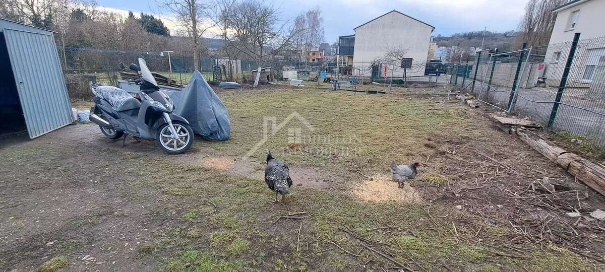 Terrain à PONT-A-MOUSSON