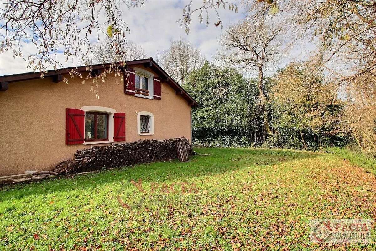 ARFONS - Maison esprit chalet sur 1730 m² de terrain. - photo 4