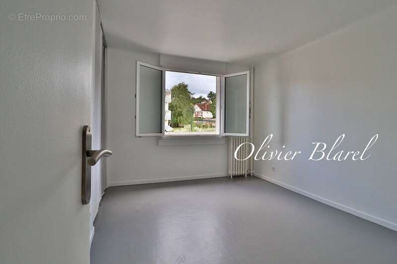 Appartement à LE PLESSIS-ROBINSON
