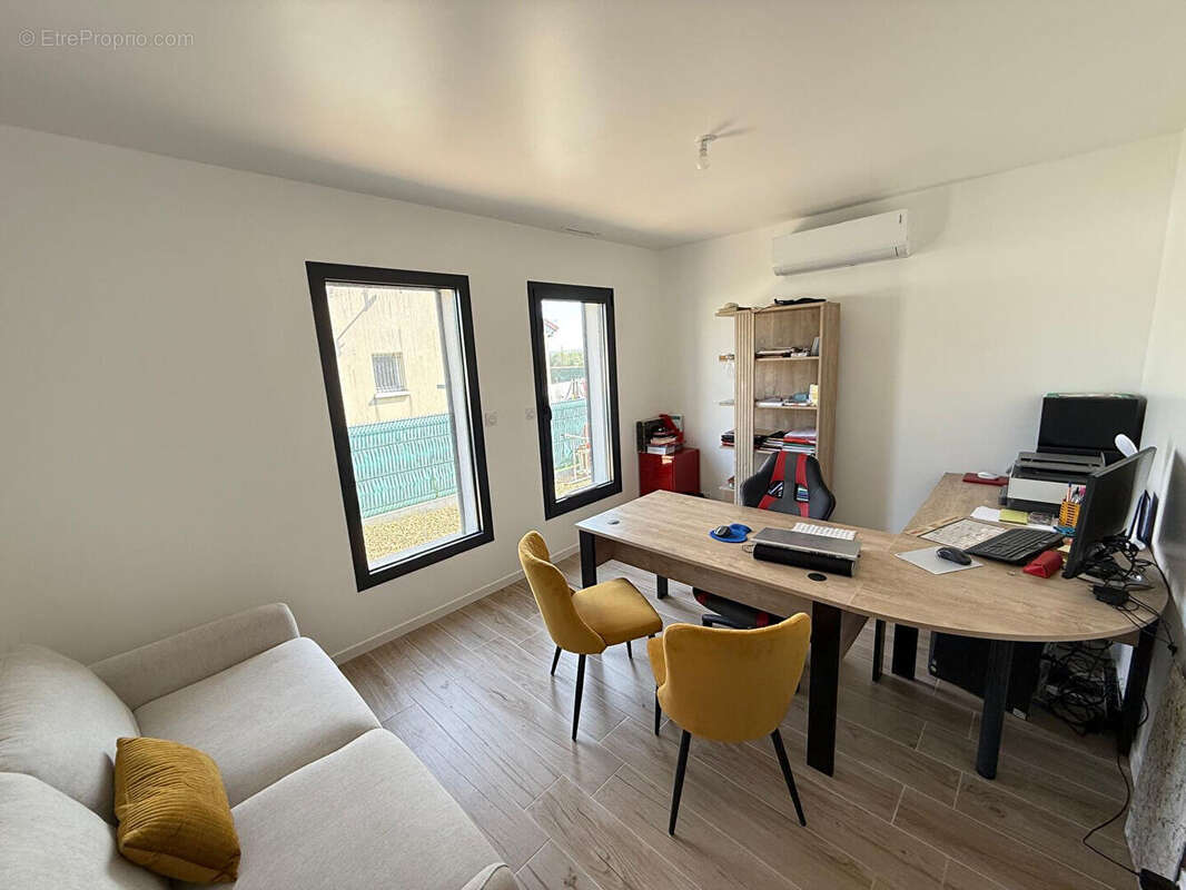 Maison à CHATELLERAULT