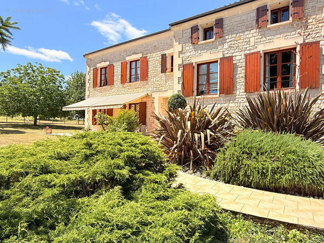 Maison à ANGOULEME