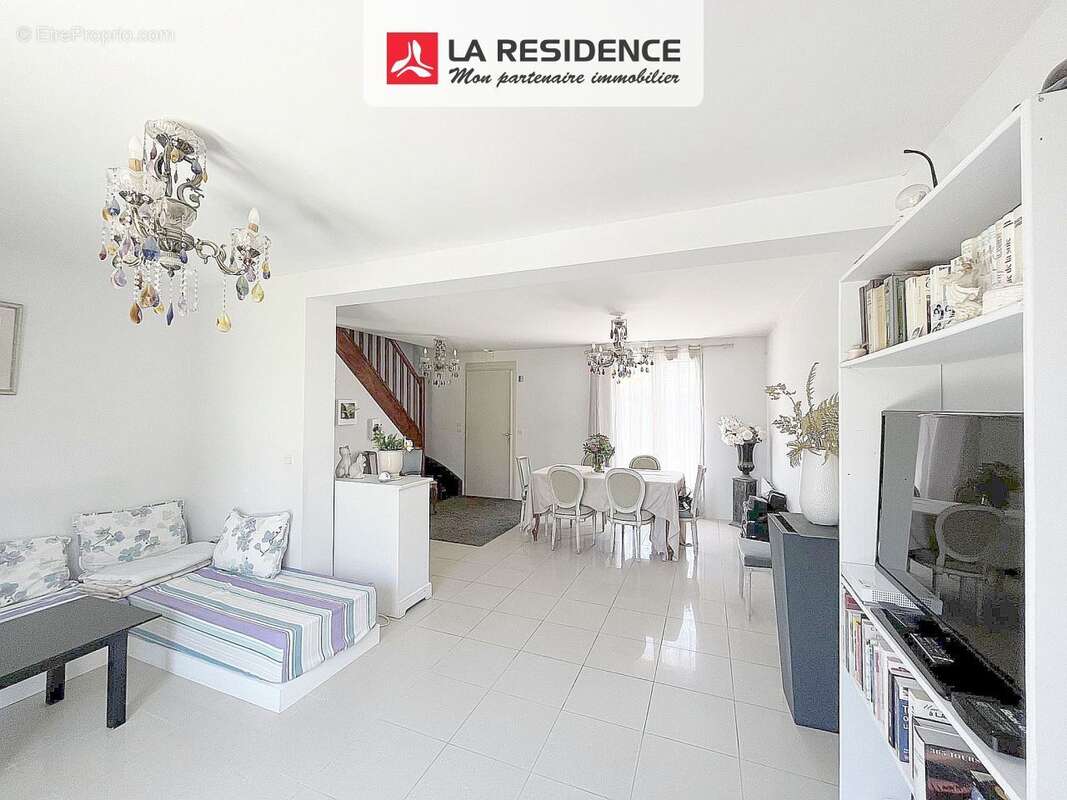 Maison à SAINT-OUEN-L&#039;AUMONE