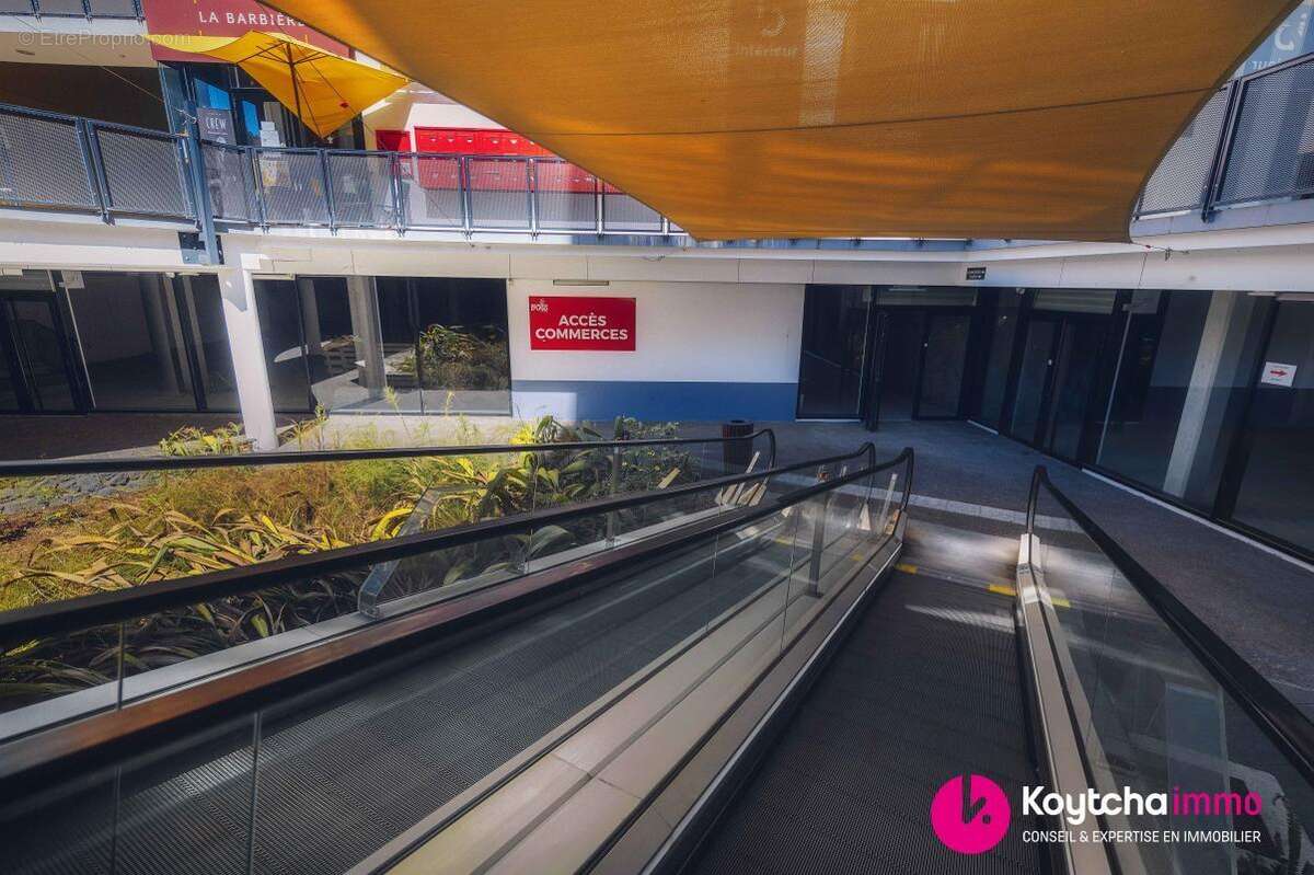 Commerce à SAINT-PIERRE