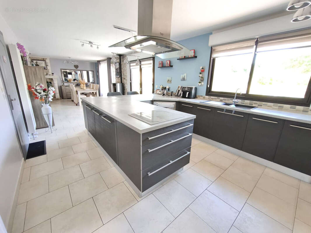 Maison à BRUAY-SUR-L'ESCAUT