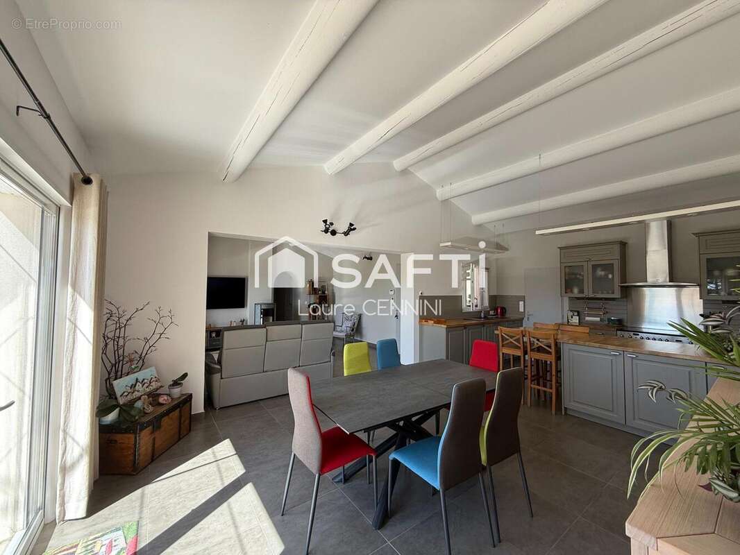 Photo 3 - Maison à SAINT-MAURICE-SUR-EYGUES