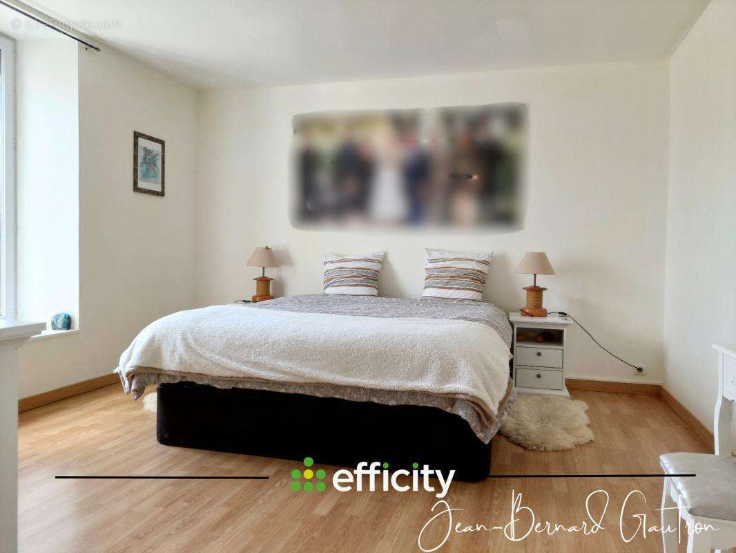 Maison à SAINT-NICOLAS-DU-PELEM