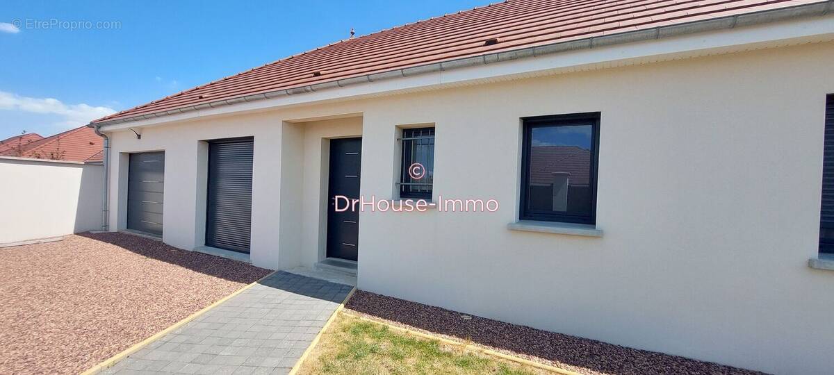 Maison à BREVIANDES