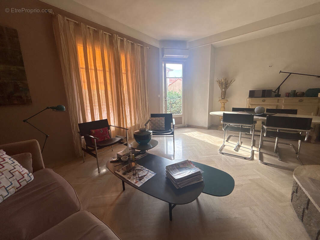 Maison à SAINT-RAPHAEL